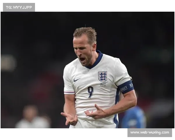 凯恩进球后指天悼念恩师，温布利球场瞬间肃穆