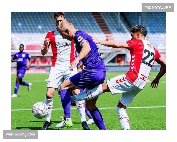 评论：足总杯赛场频现“以下克上”，弱旅“放弃控球、专注定位球”战术再成焦点